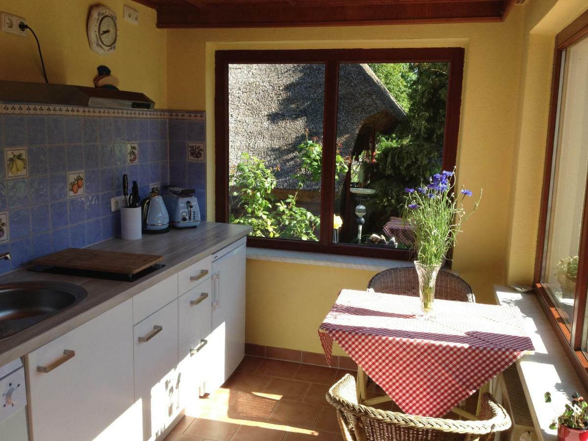 Hering Fewo I Apartment Terrace Wiek auf Rugen Bagian luar foto